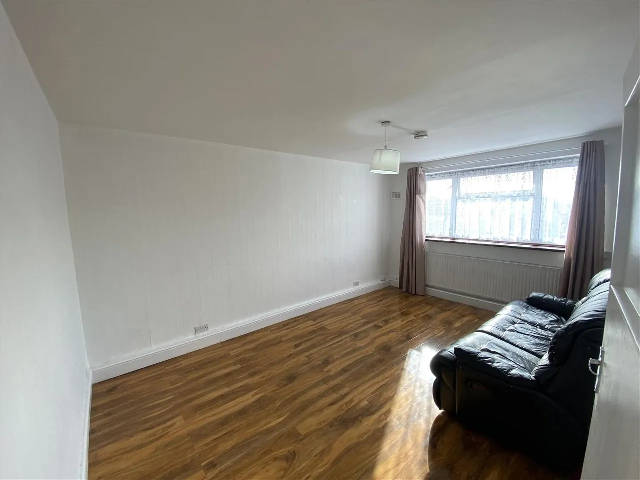 Norwood Road, Southall, photo 2