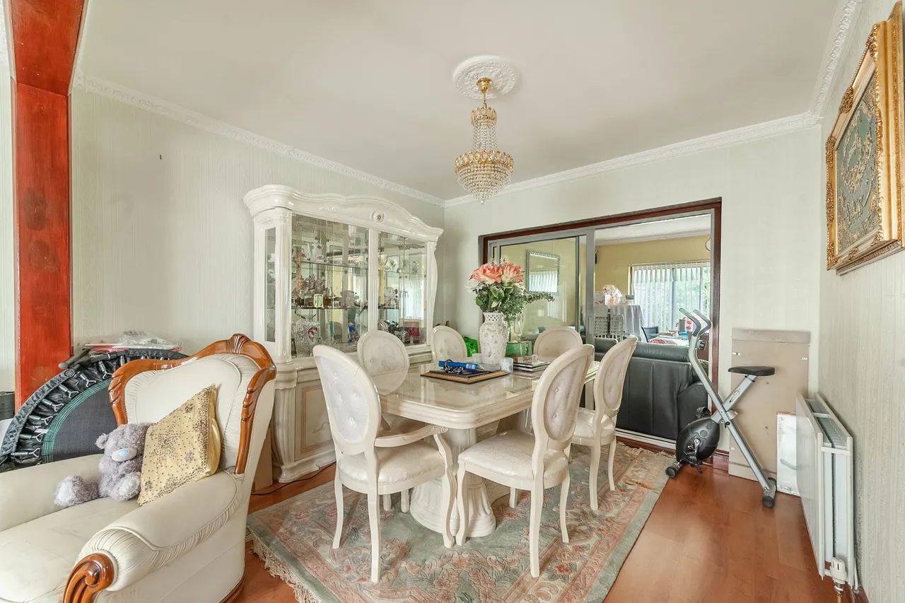 10 Hibbert Road, Harrow, photo 3
