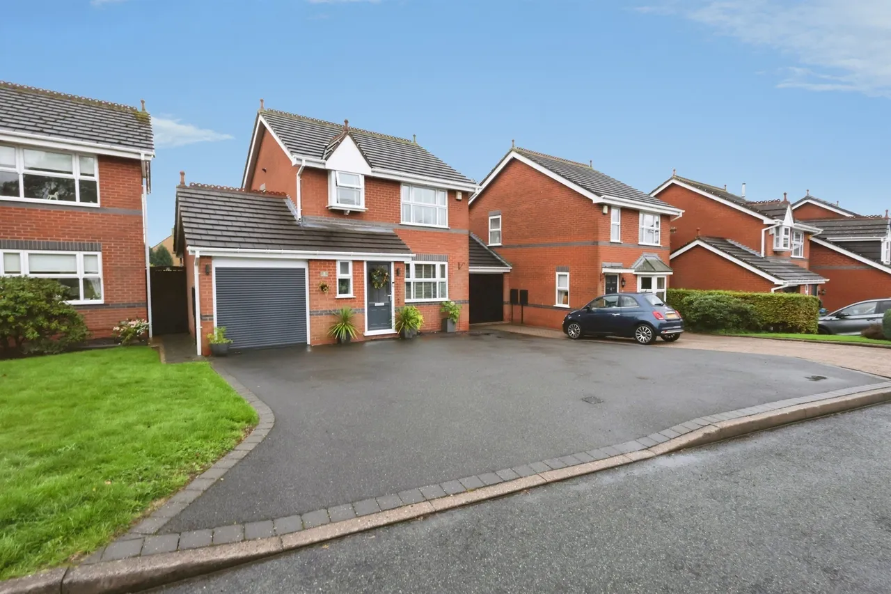 Churchill Drive, Rowley Regis, B65, photo 18