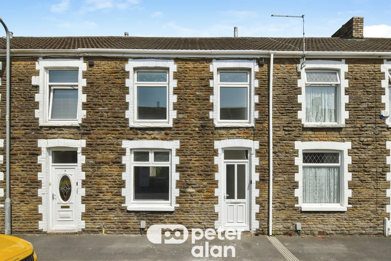 Tucker Street, Neath, SA11, photo 20