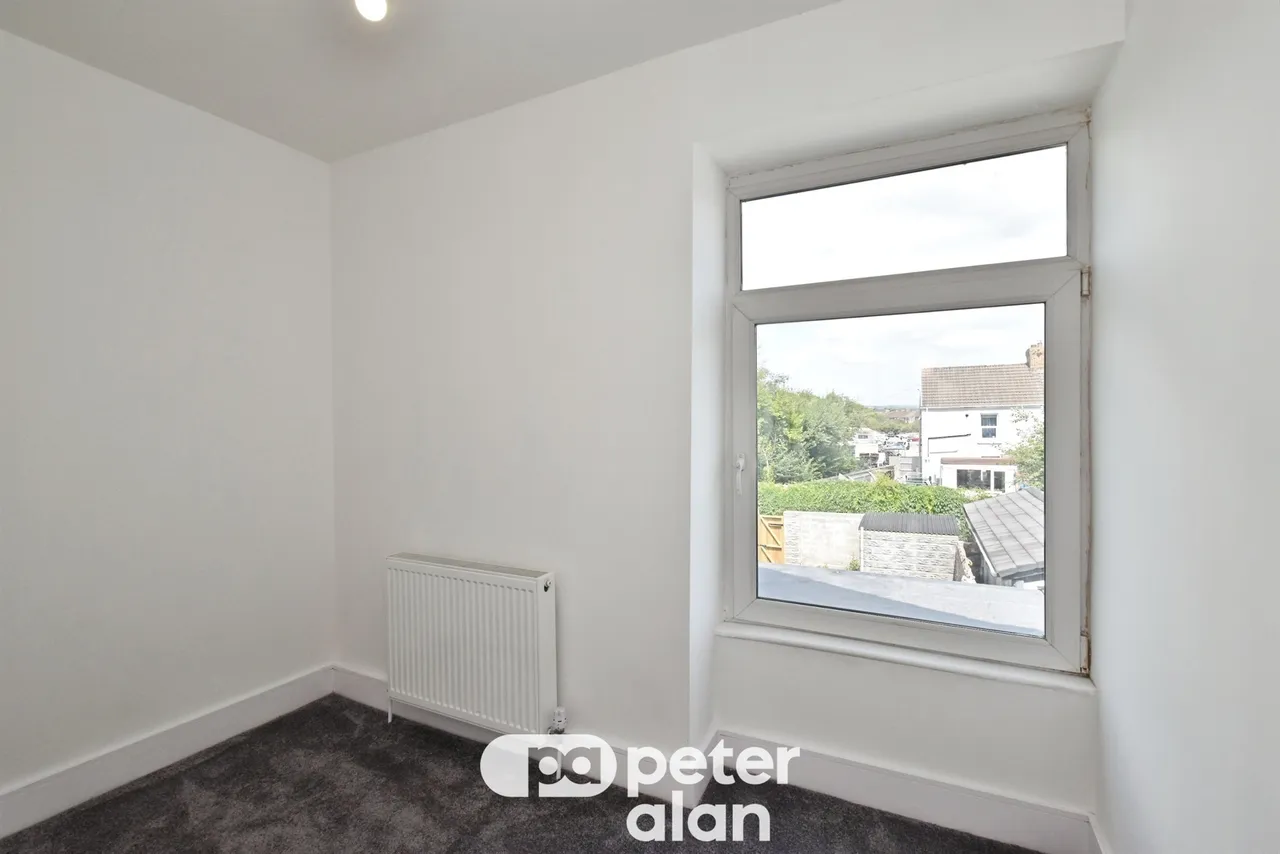 Tucker Street, Neath, SA11, photo 10