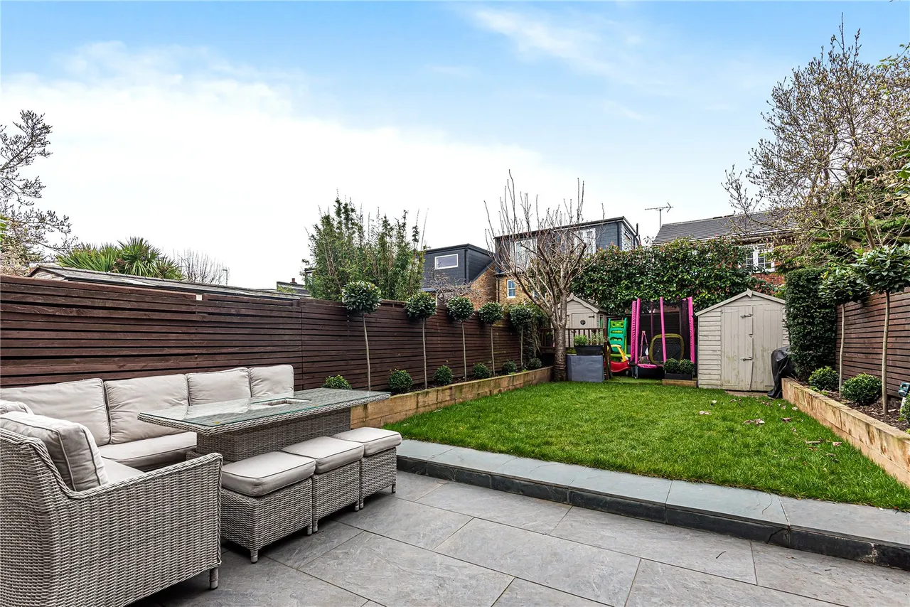 Fulwell Road, Teddington, TW11 0RH, photo 6
