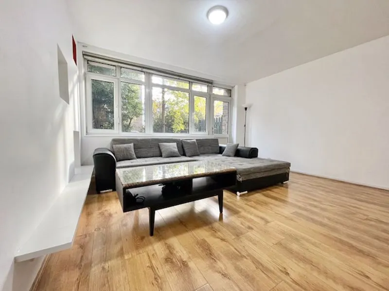 Cluny Estate, London SE1 3UL, photo 8