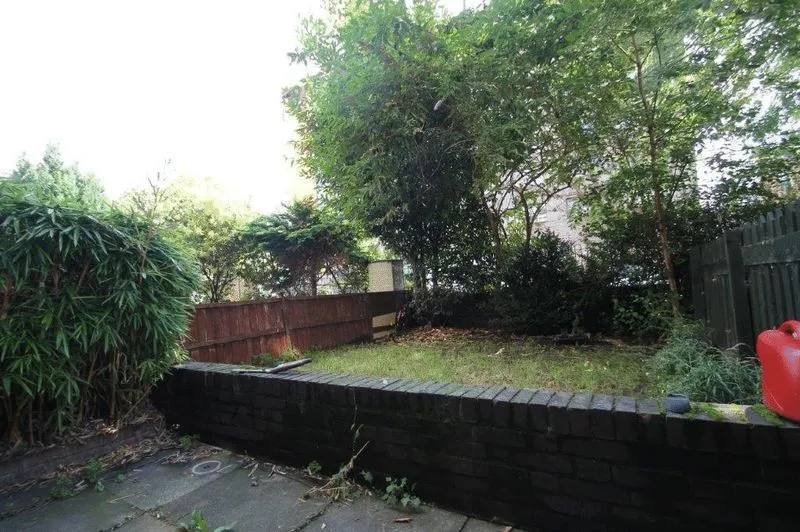 Cluny Estate, London SE1 3UL, photo 10