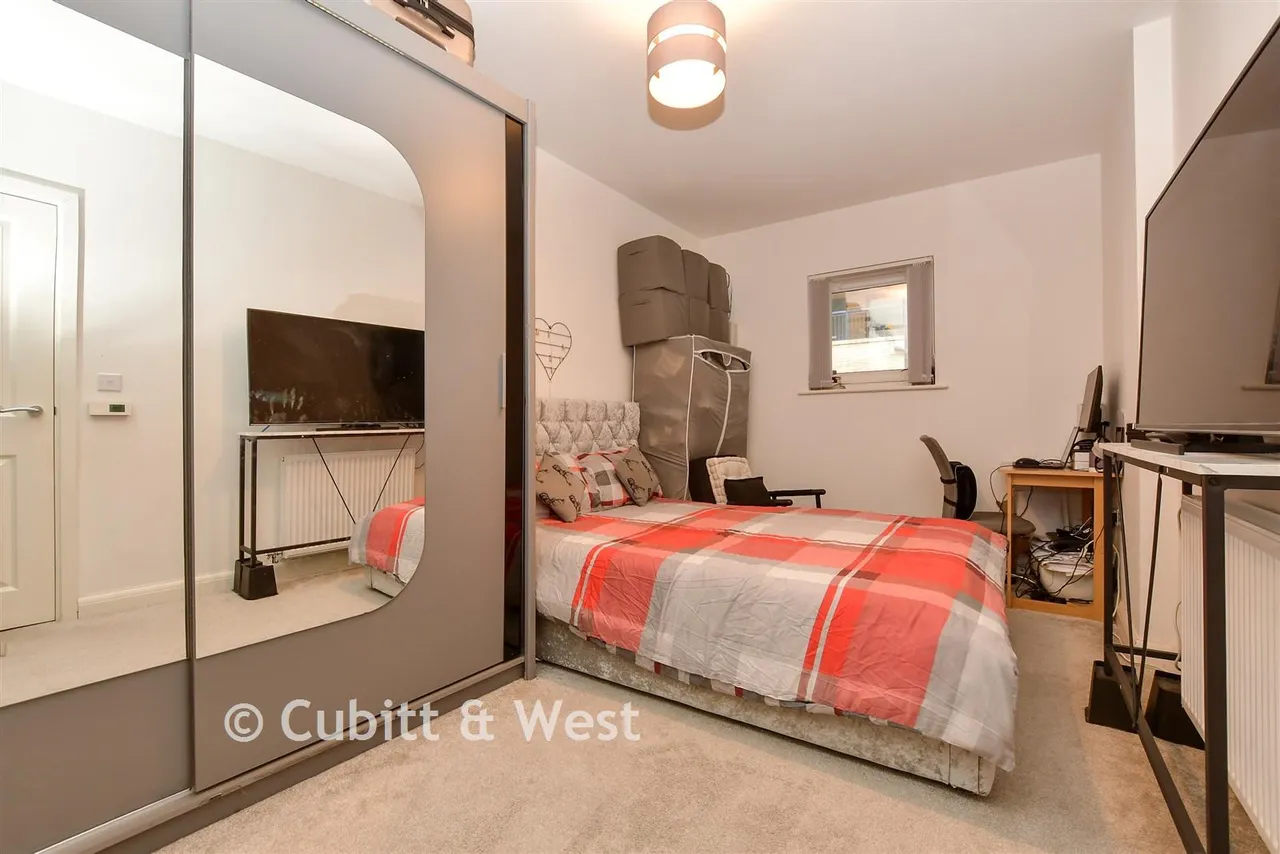 London Road, Wallington, SM6, photo 4