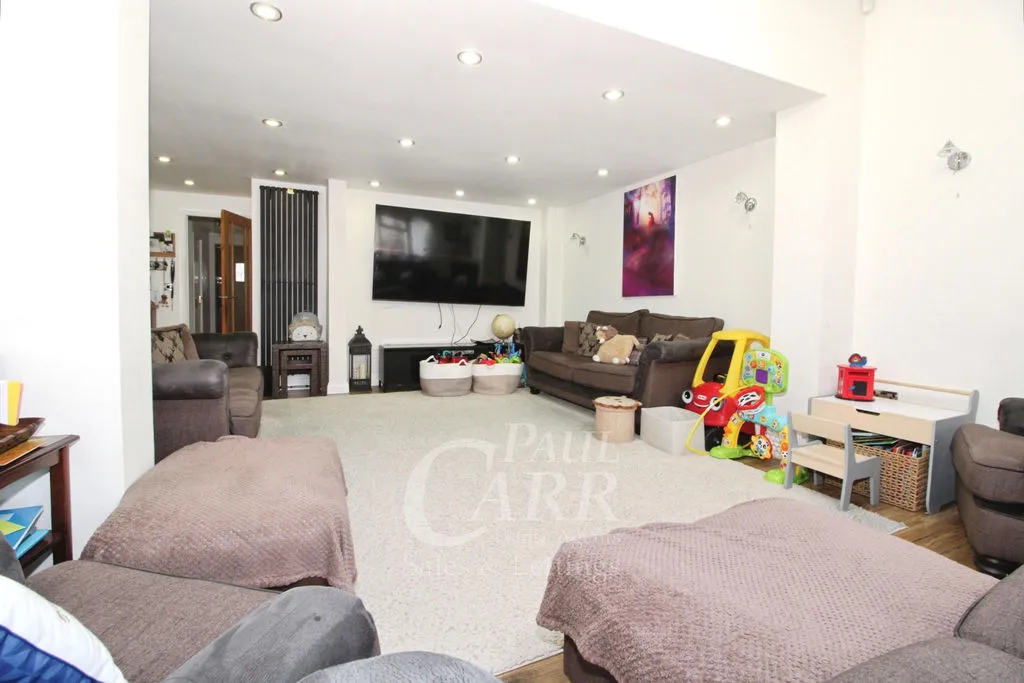 Santolina Drive, Tame Bridge, WS5, photo 5