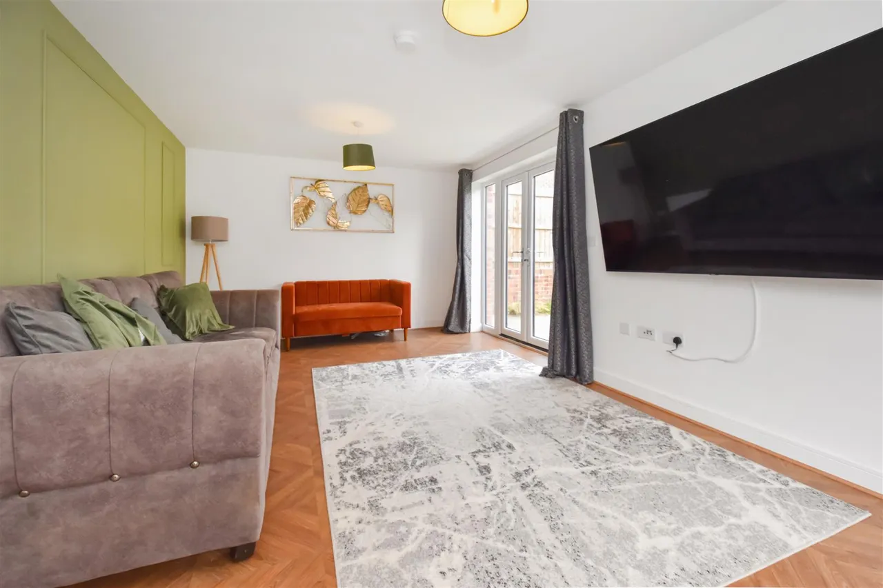 Mary Drive, Cullompton, photo 5