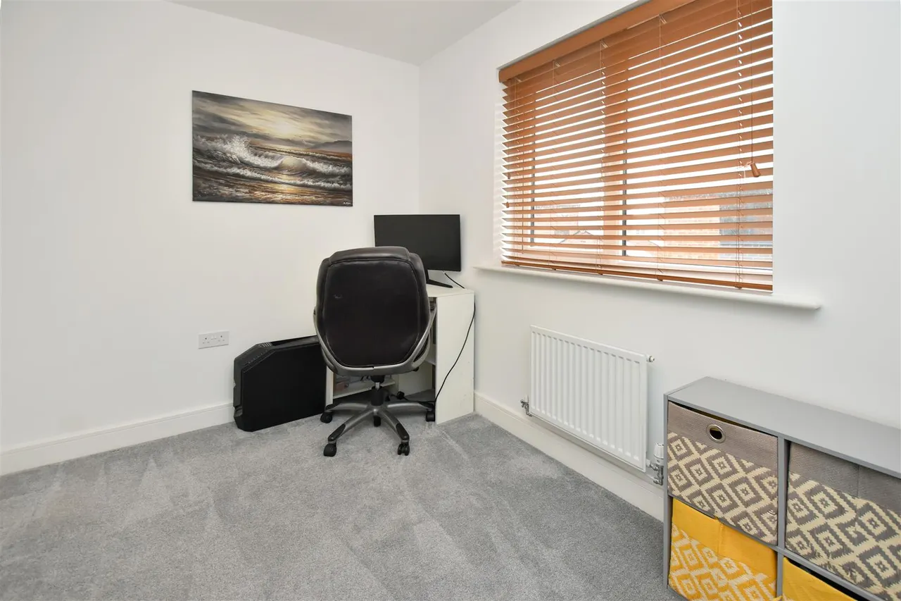 Mary Drive, Cullompton, photo 16