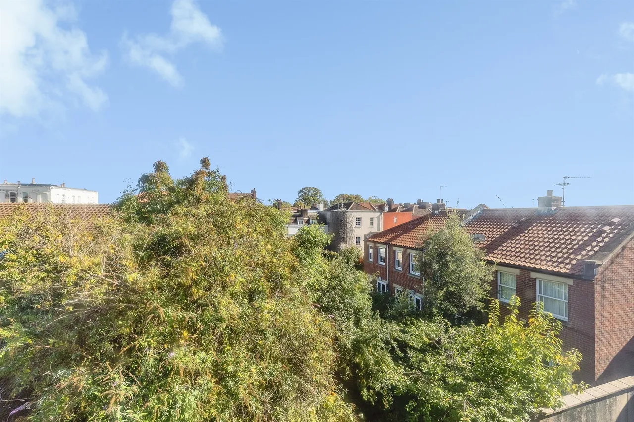 Little Paul Street, Bristol, BS2, photo 15