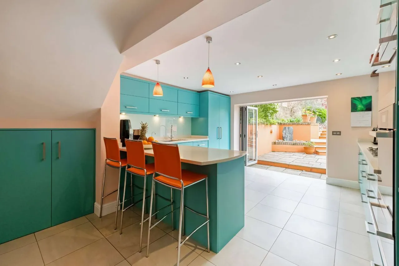 Bridgeman Road, Teddington, TW11, photo 6