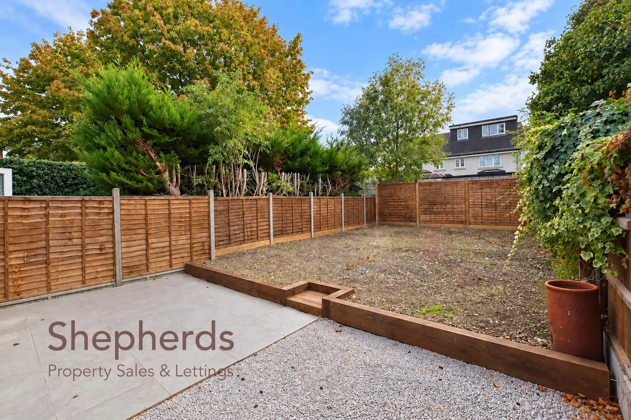 Westmeade Close, West Cheshunt, EN7, photo 13