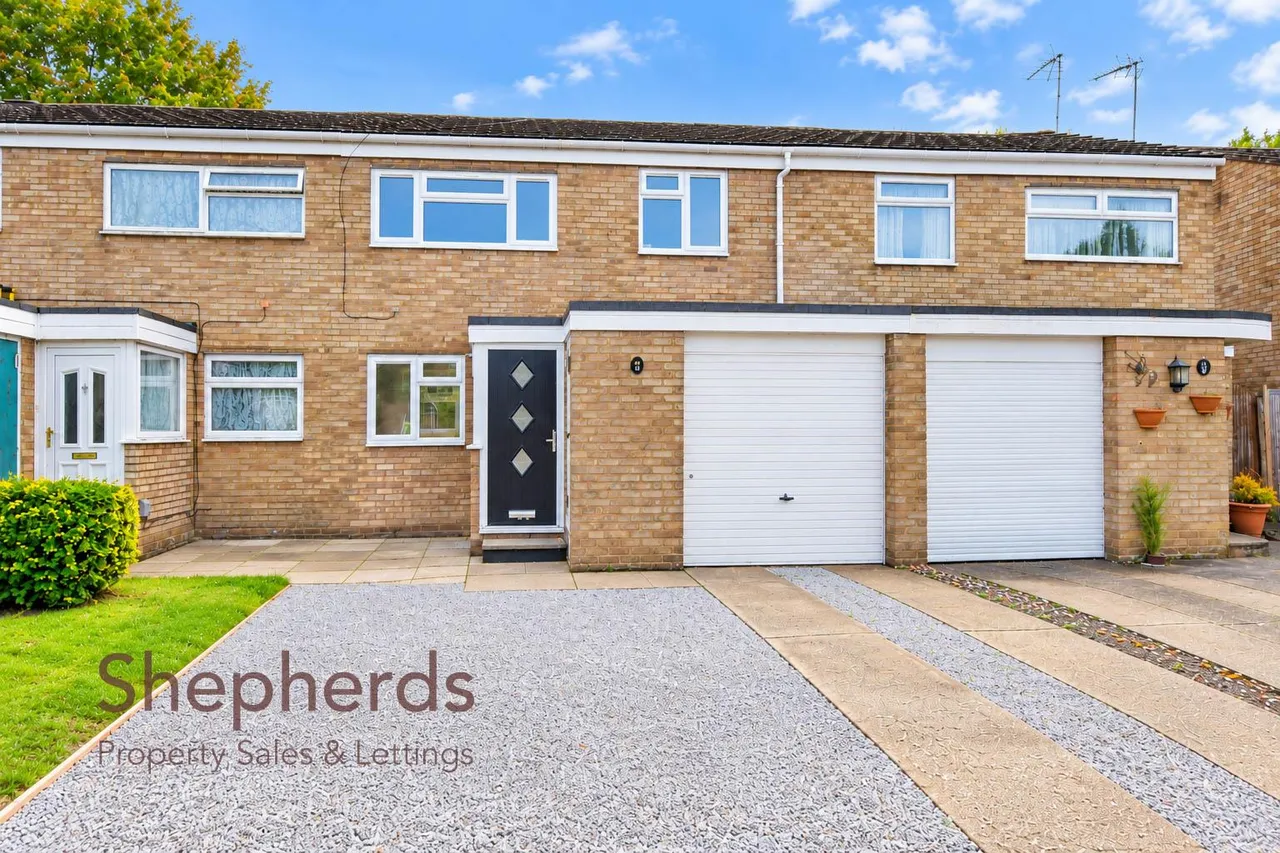 3 bed house for sale, Westmeade Close, West Cheshunt, EN7