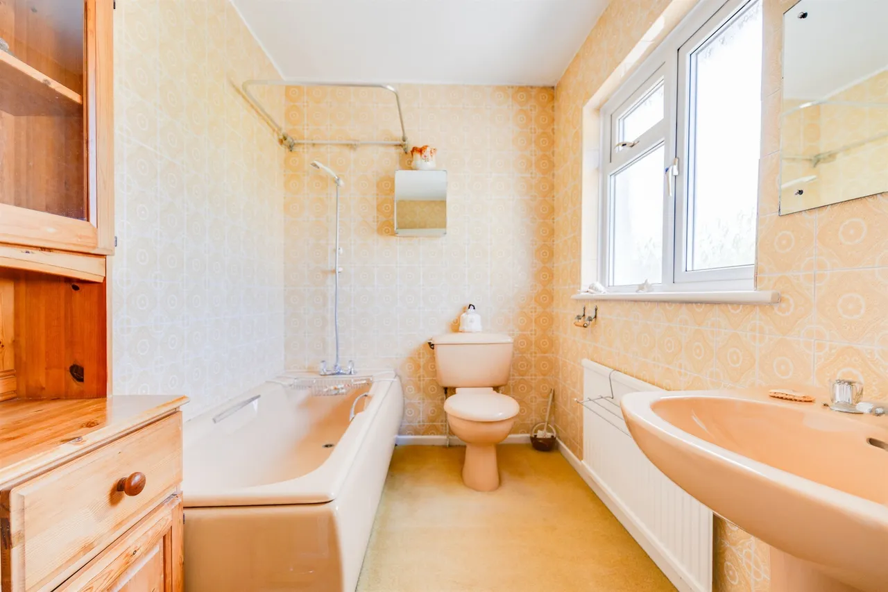 Newport Road, Cardiff, CF3, photo 15