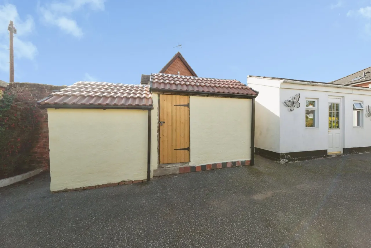 Bonsall Lane, Alfreton, DE55, photo 33