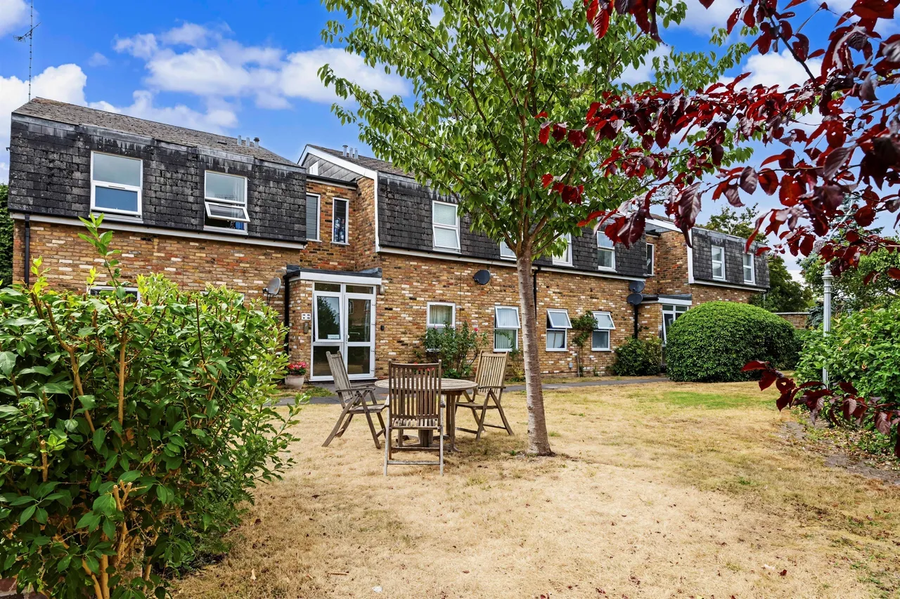 Mansard Close, Tring, HP23, photo 14