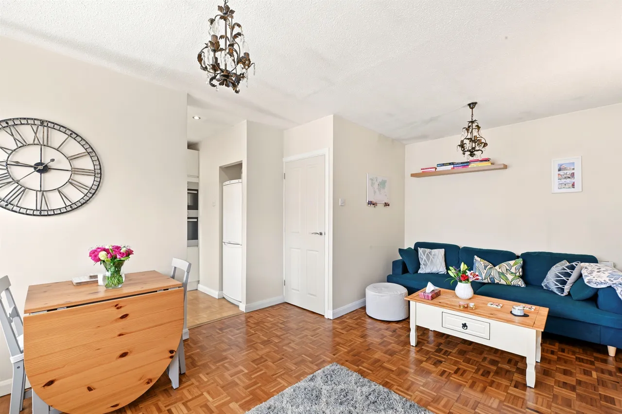 Mansard Close, Tring, HP23, photo 4