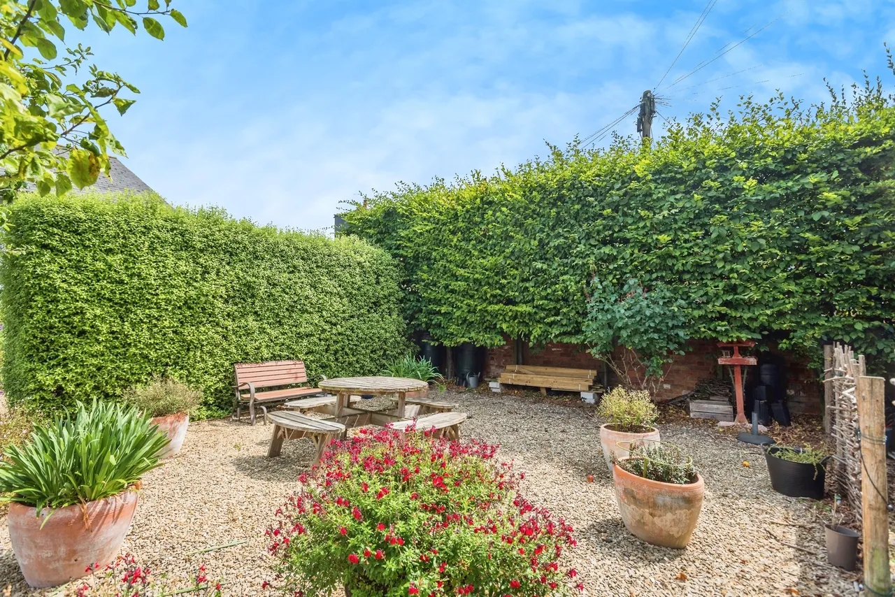 Lincoln Street, Swindon, SN1, photo 9