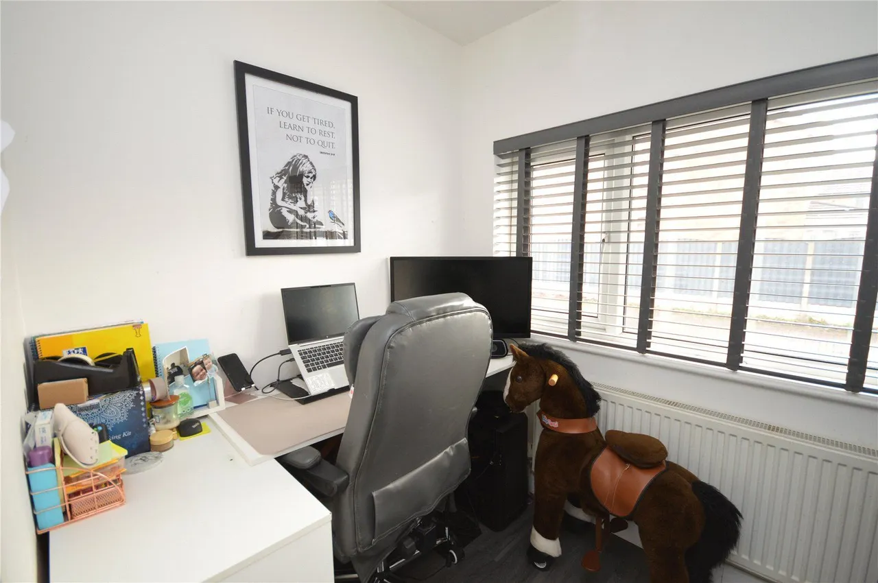 Laurel Place, Middleton, LS10, photo 12