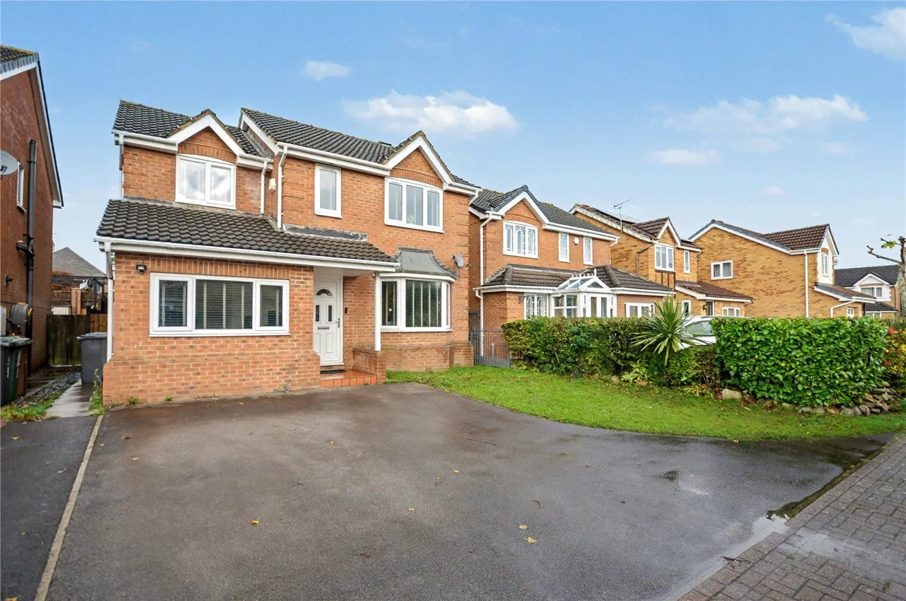 4 bed house for sale, Laurel Place, Middleton, LS10