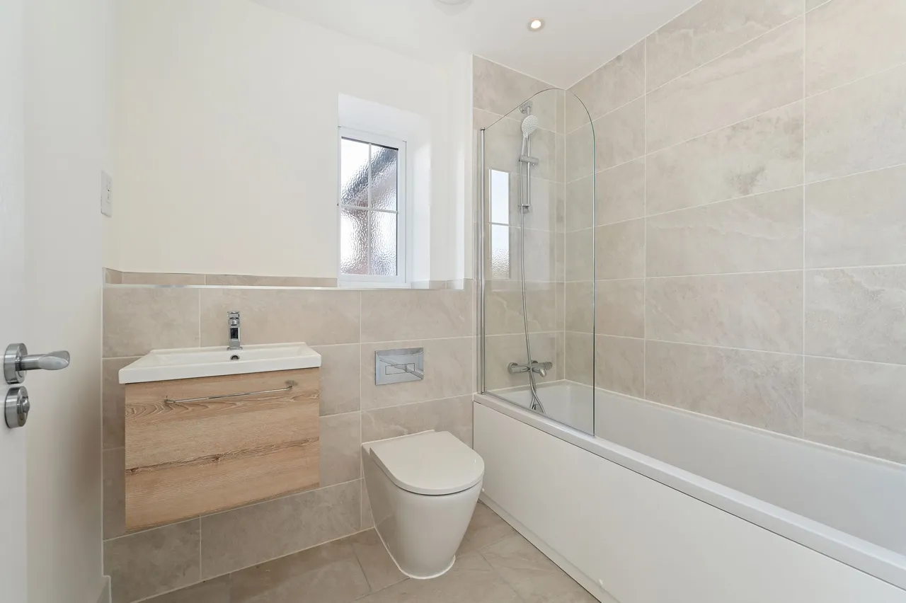 Wandley's Lane, Chichester, PO20, photo 6