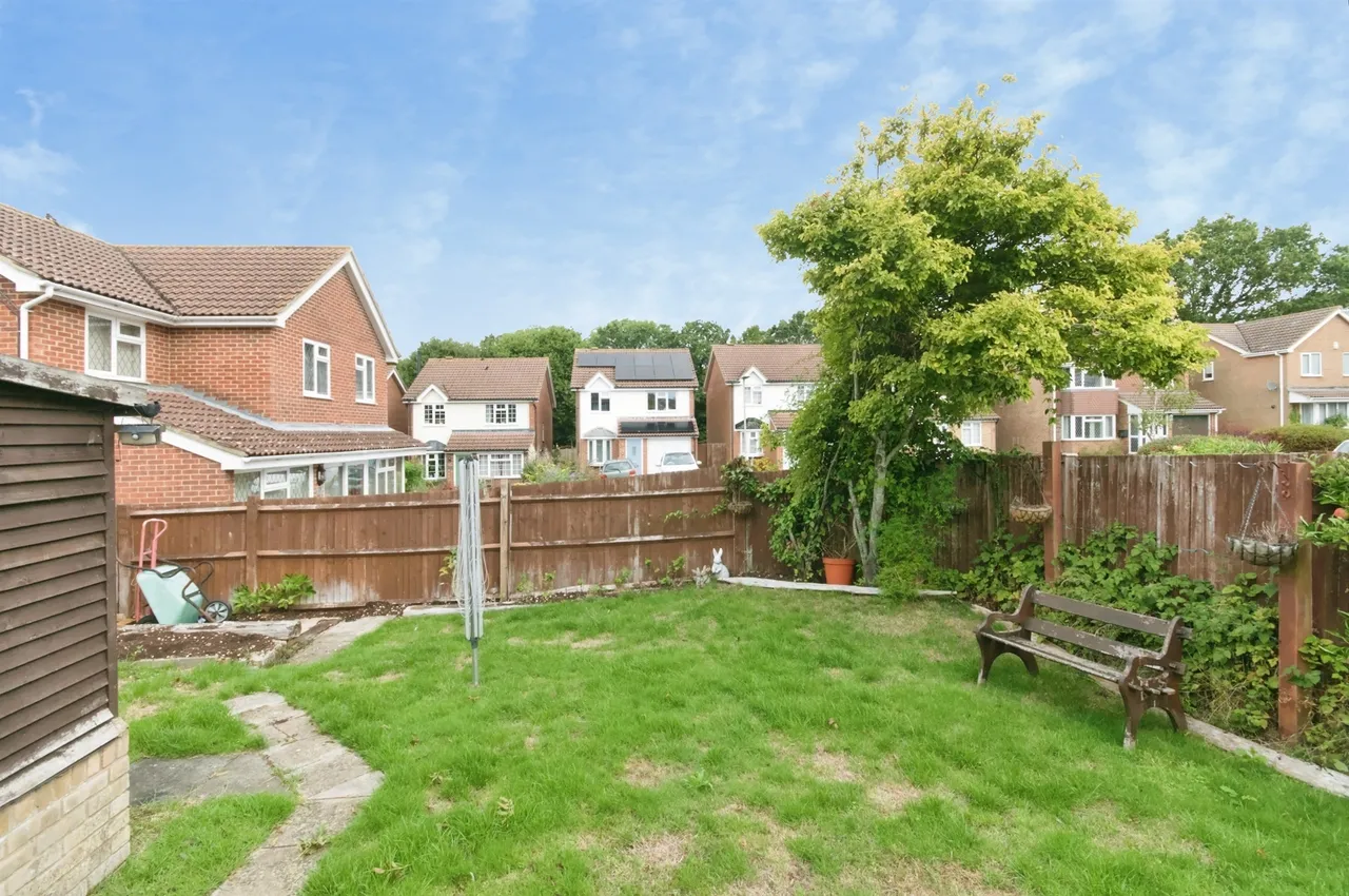Grasmere Close, Eastbourne, BN23, photo 20