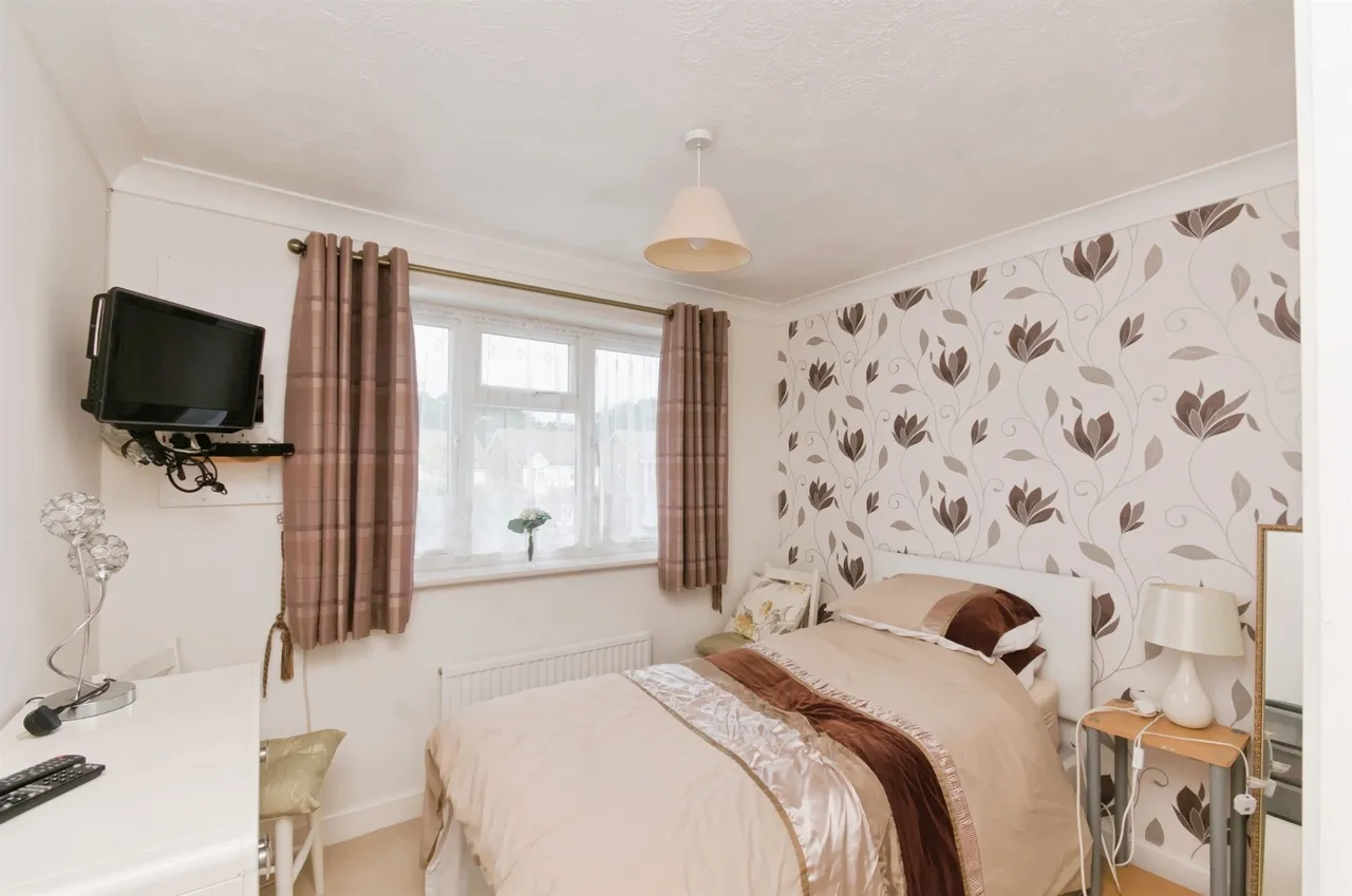 Grasmere Close, Eastbourne, BN23, photo 12