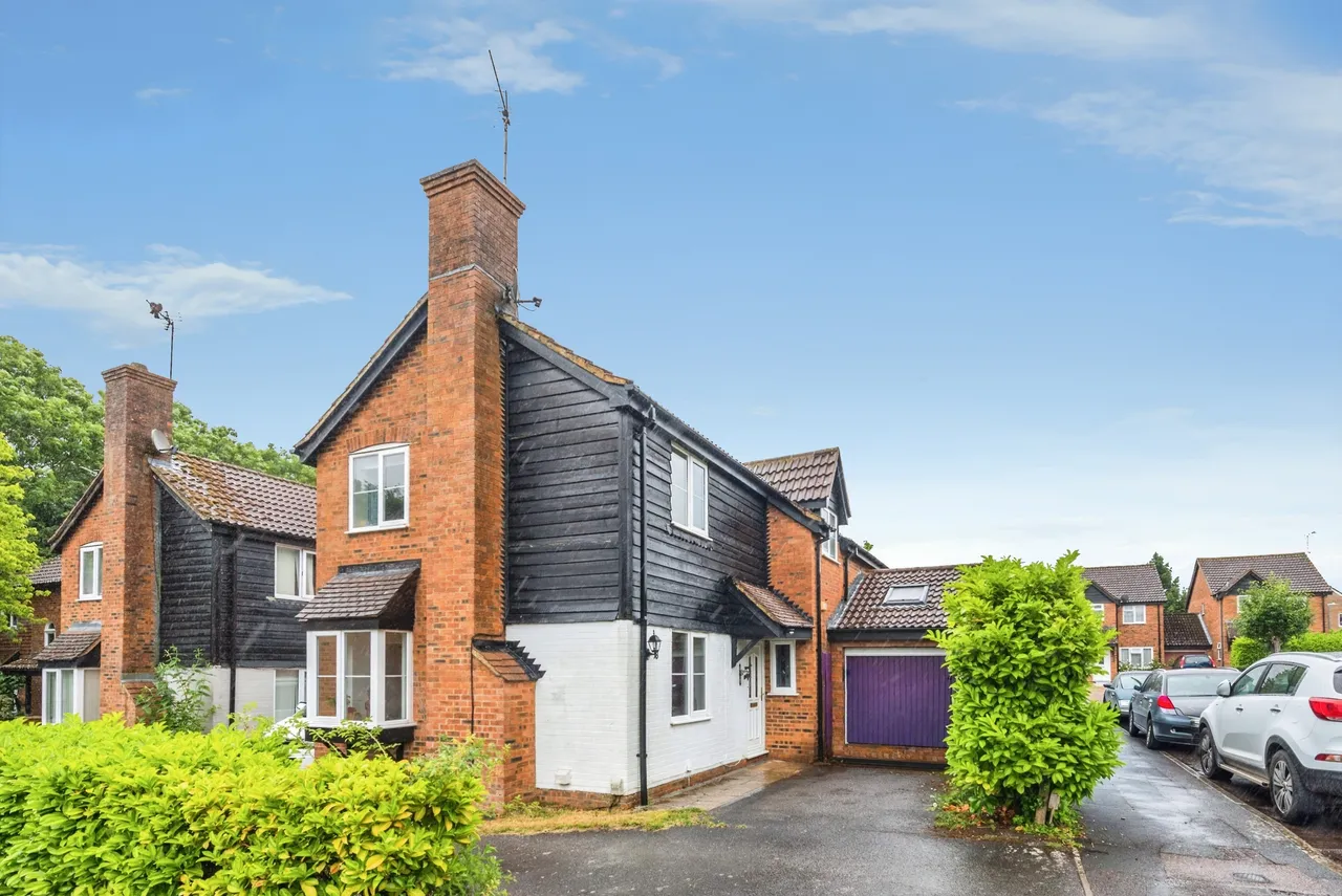 4 bed house for sale, Ransome Close, Shaw, SN5