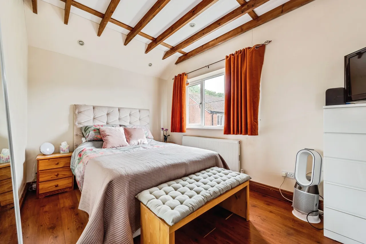 Ransome Close, Shaw, SN5, photo 11