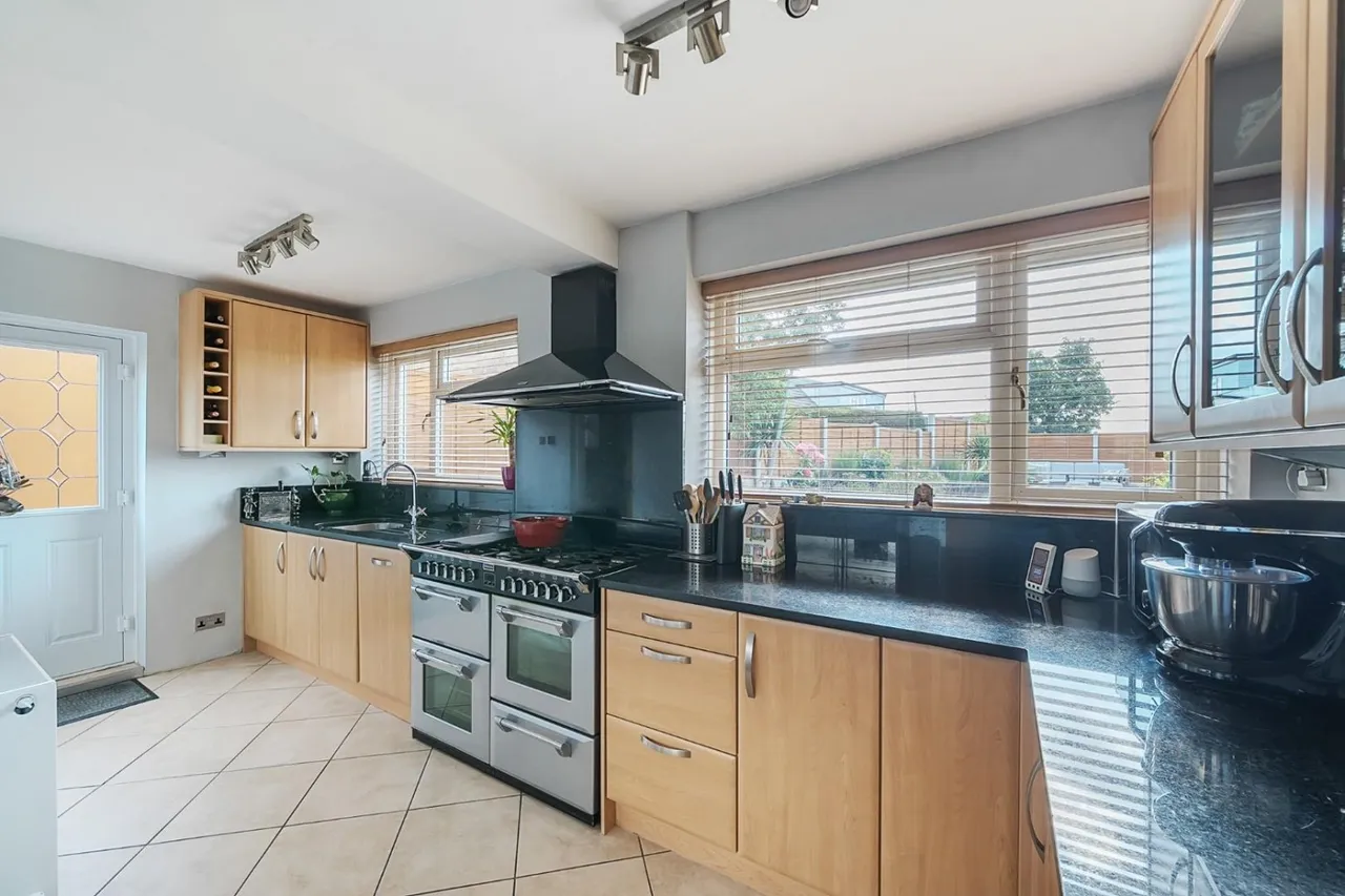 Willow Rise, Tadcaster, LS24, photo 4