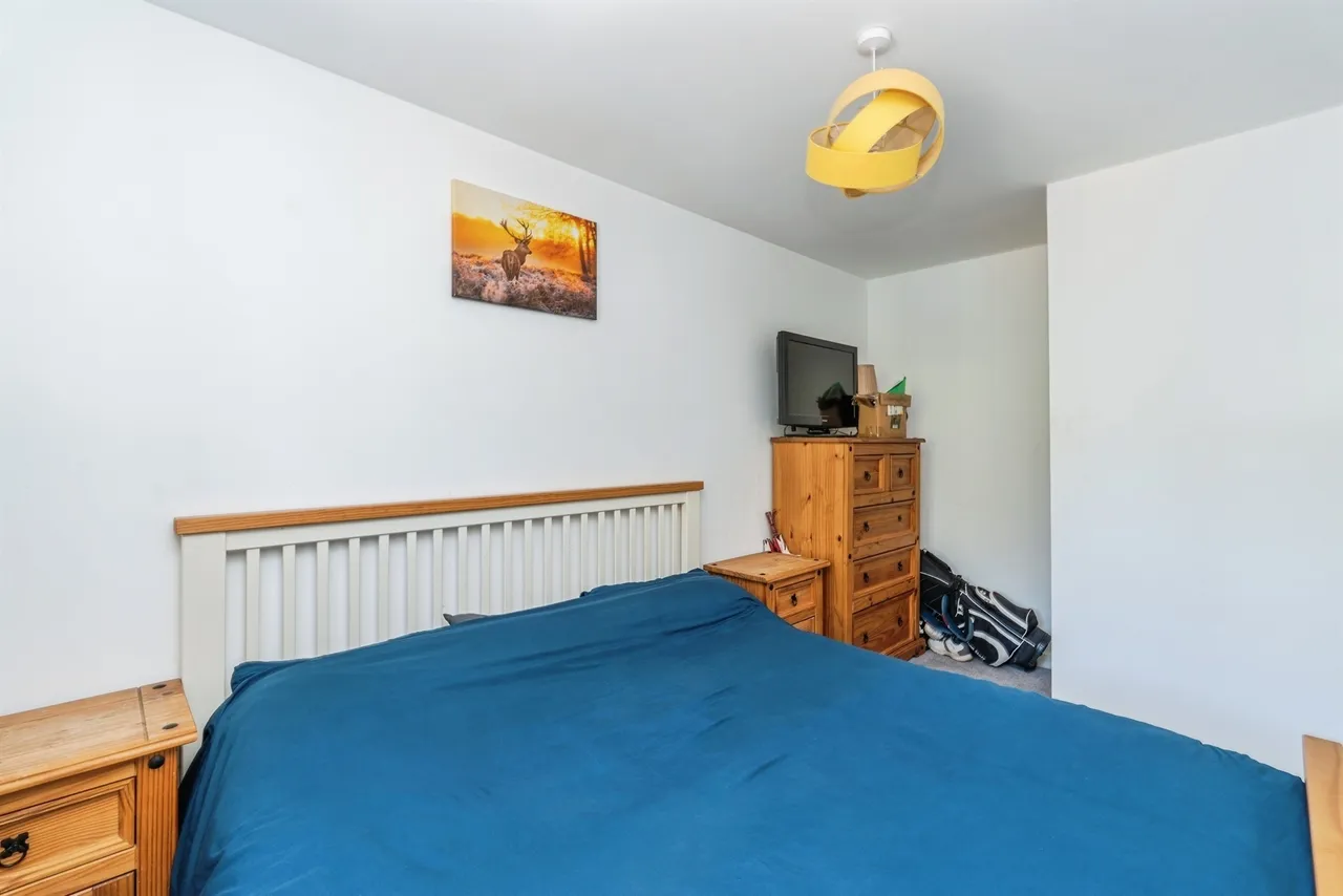 Battenberg Close, Romsey, SO51, photo 14