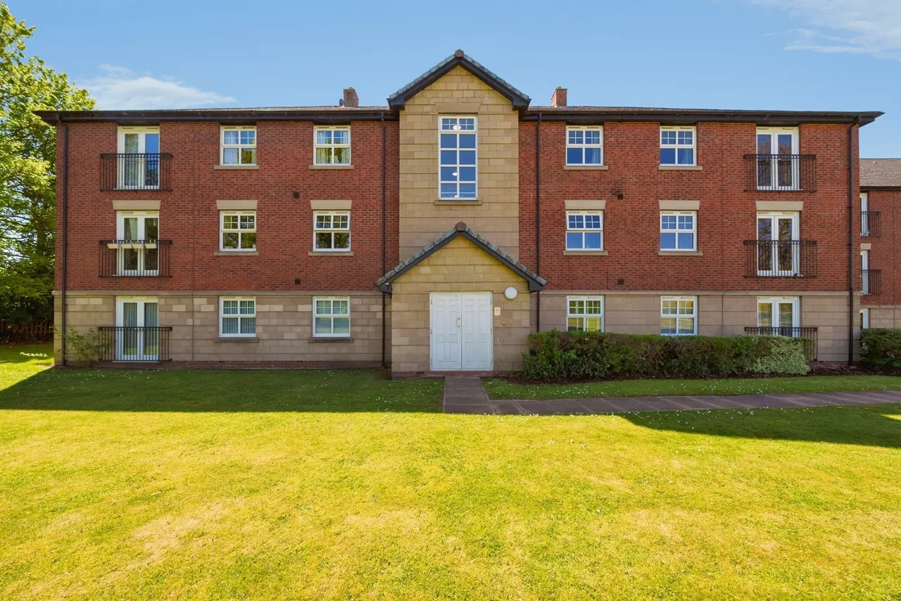 2 bed flat for sale — Chapel View, Eastham, Wirral