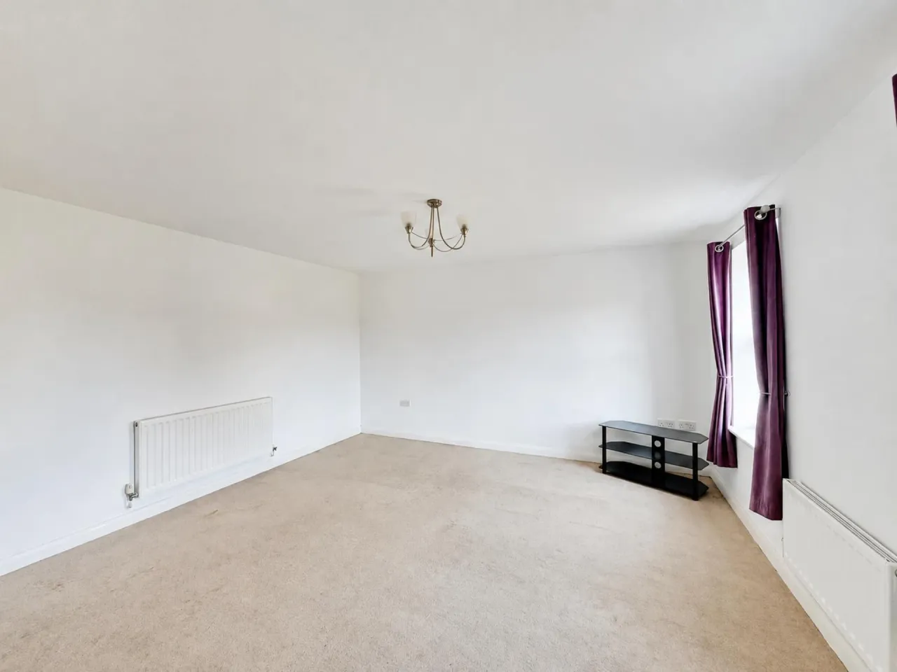 Violet Close, Huntington, photo 2