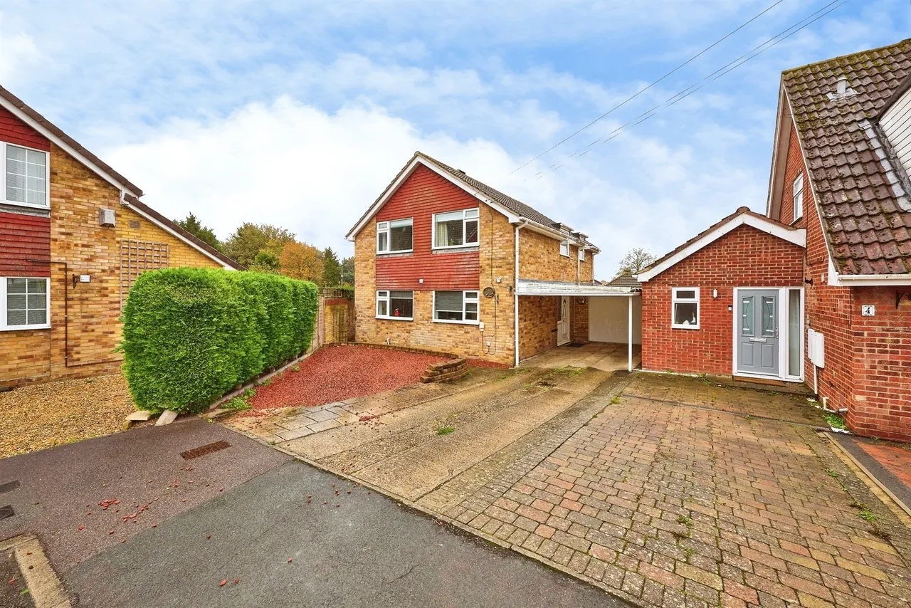 3 bed house for sale, Oak End Huntingdon, PE28