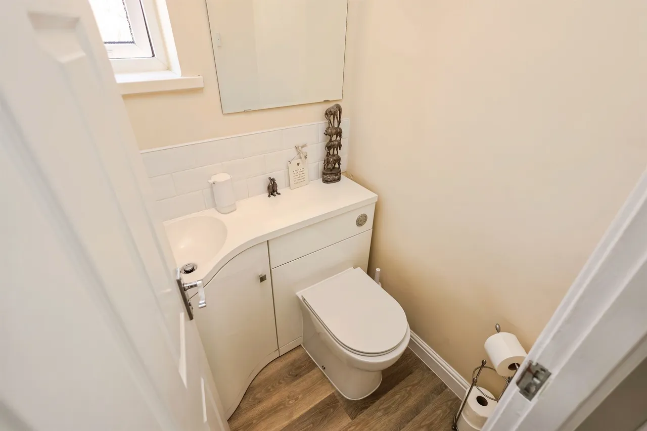 Southfield Avenue, Castle Bromwich, B36, photo 15