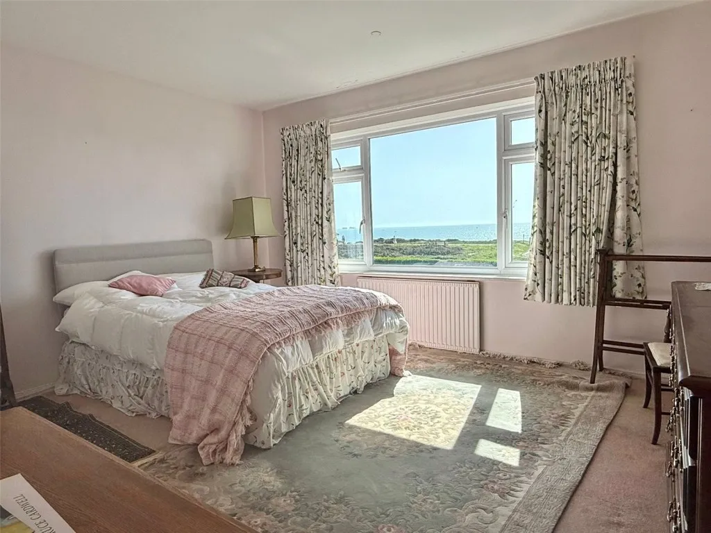 Milford on Sea, Lymington, photo 9