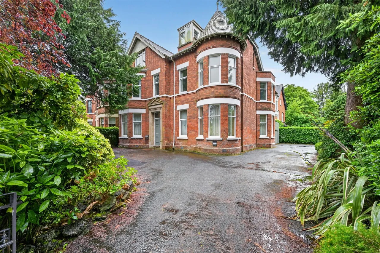 house for sale, Deramore Park, Belfast, BT9