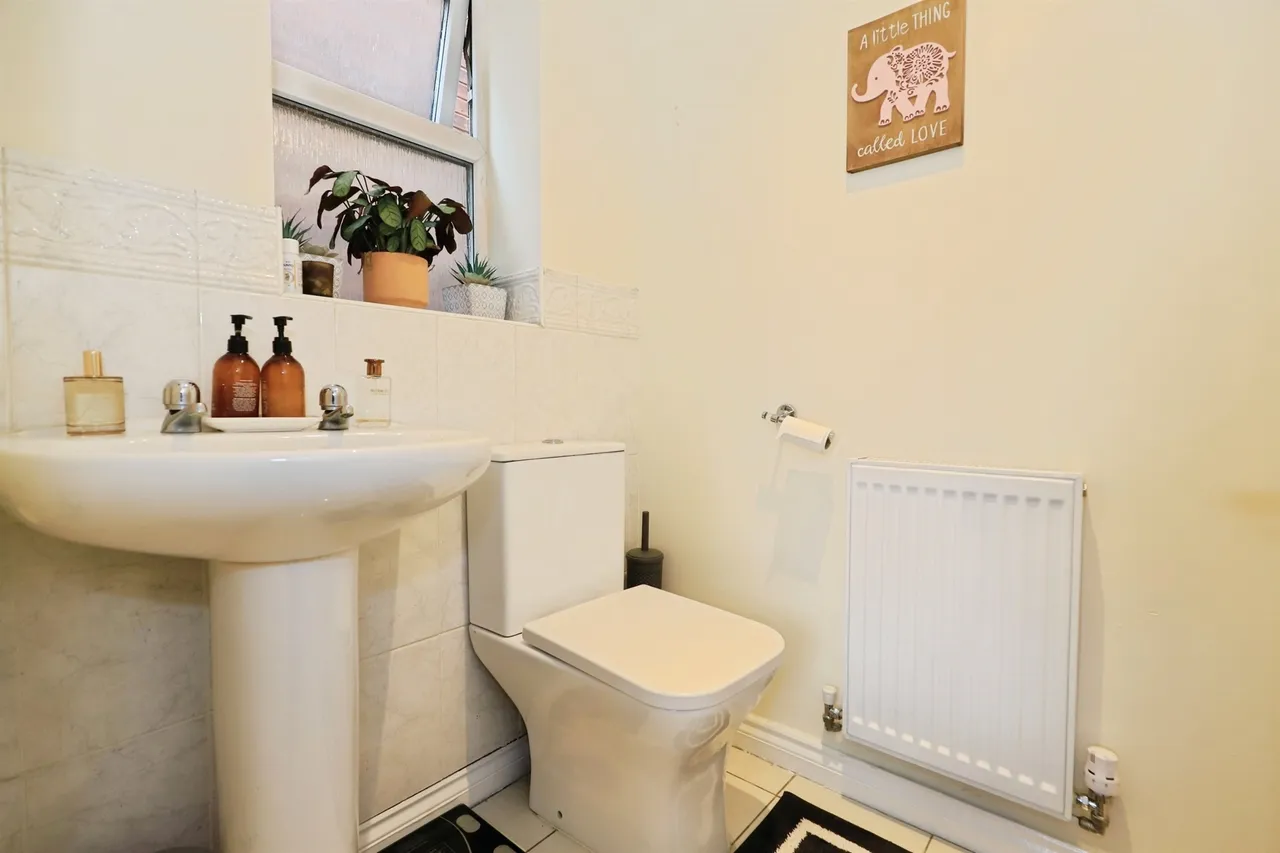 Yale Road, Willenhall, WV13, photo 22