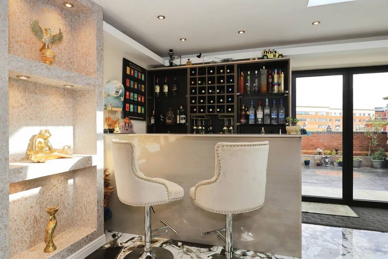 Yale Road, Willenhall, WV13, photo 11