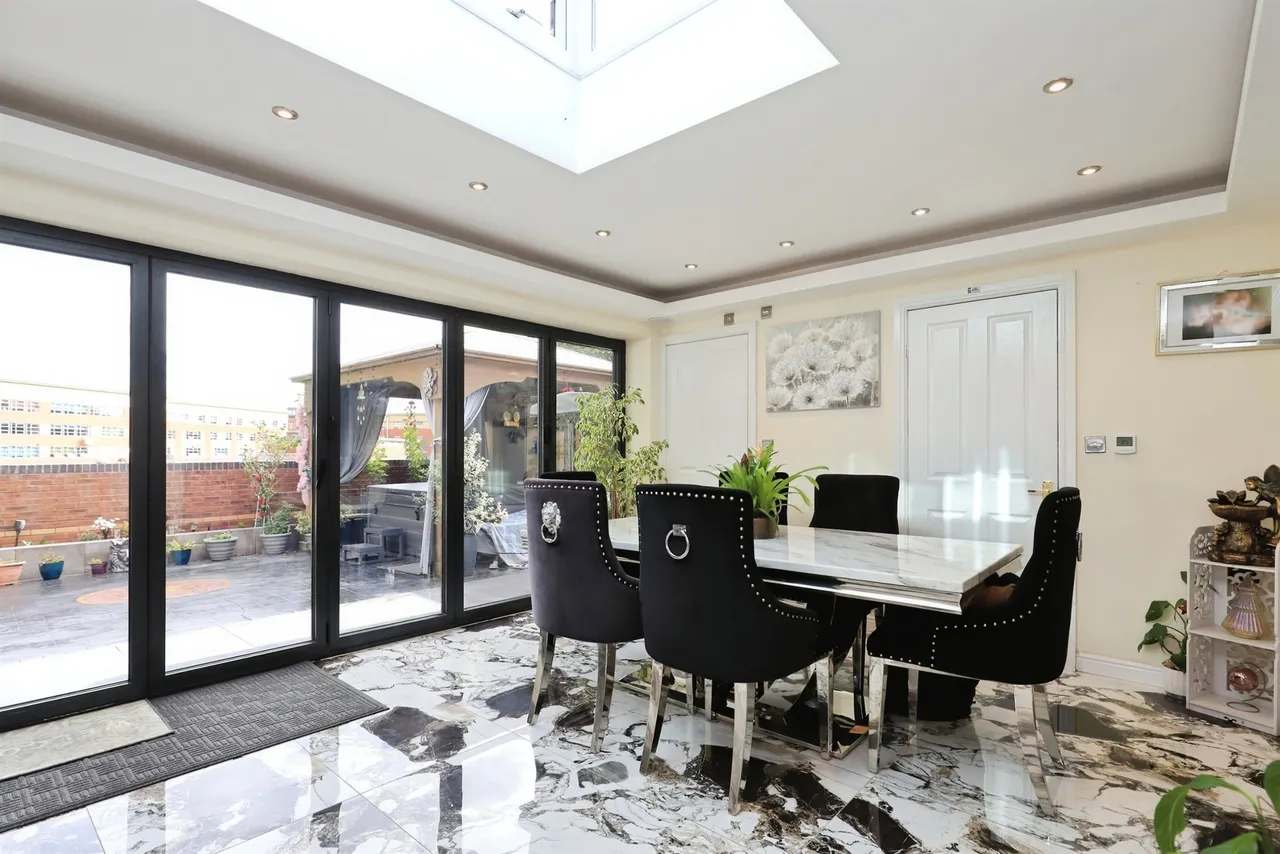 Yale Road, Willenhall, WV13, photo 12