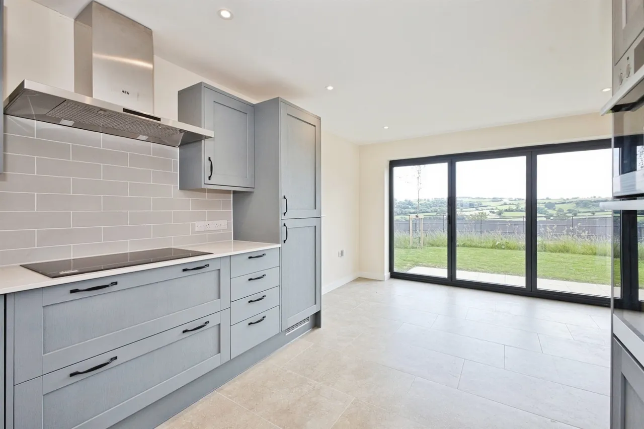 Valley View, Combe St. Nicholas, TA20, photo 8