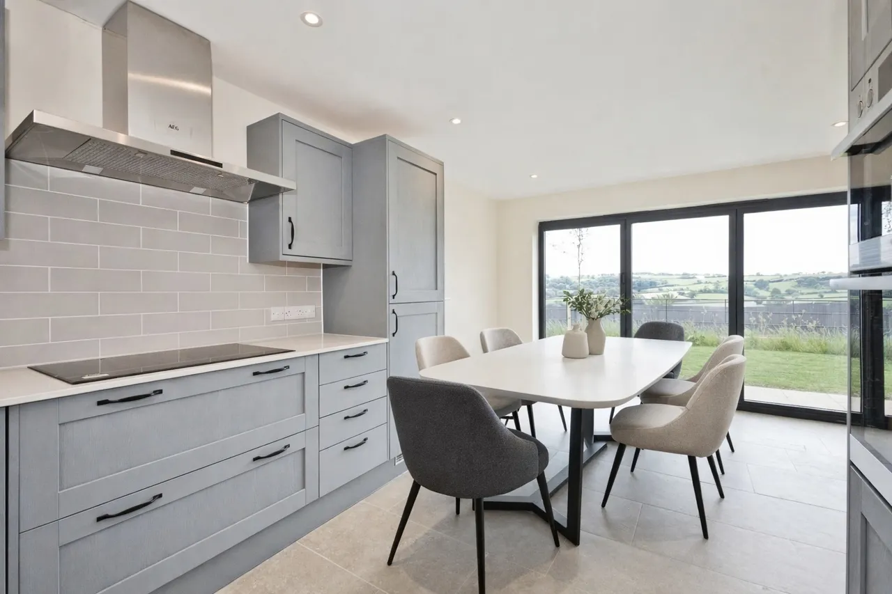 Valley View, Combe St. Nicholas, TA20, photo 9