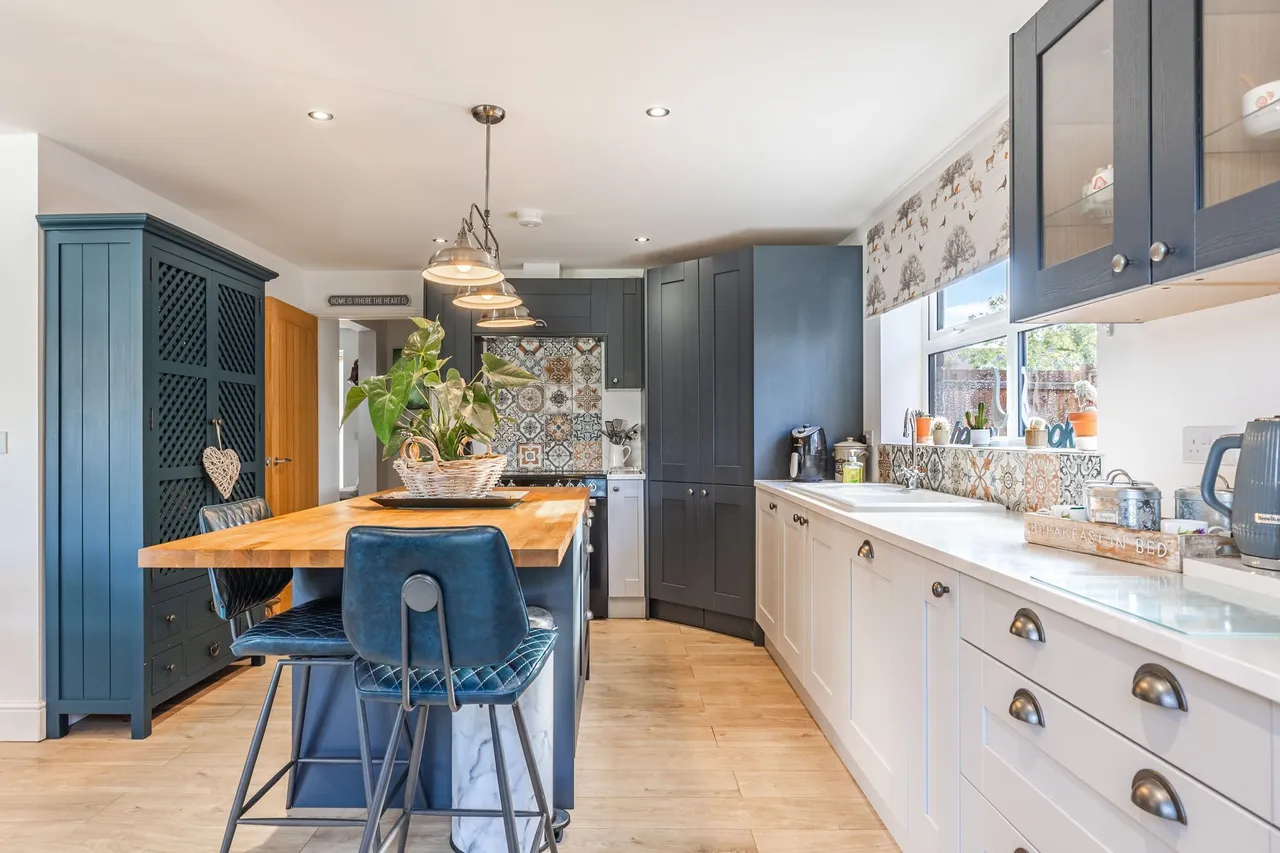 A Charming Home in the Heart of Ashill, photo 2