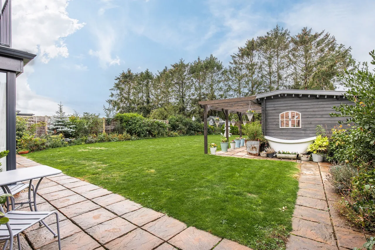 A Charming Home in the Heart of Ashill, photo 16