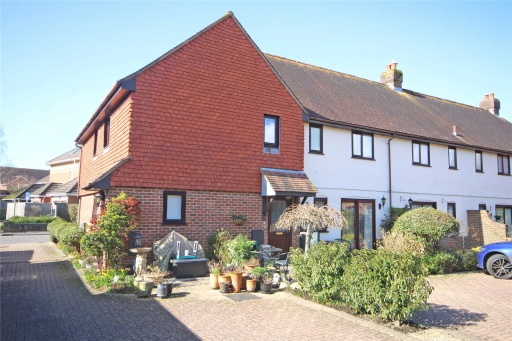New Milton, Hampshire, photo 8