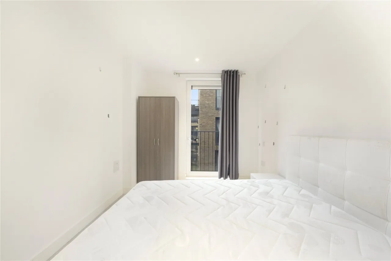 Whiting Way, SE16, photo 13