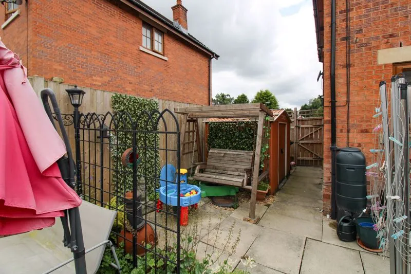 Blackthorn Mews, Rochdale OL12 6XR, photo 20