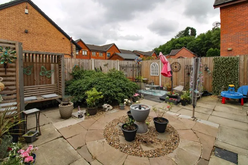 Blackthorn Mews, Rochdale OL12 6XR, photo 16