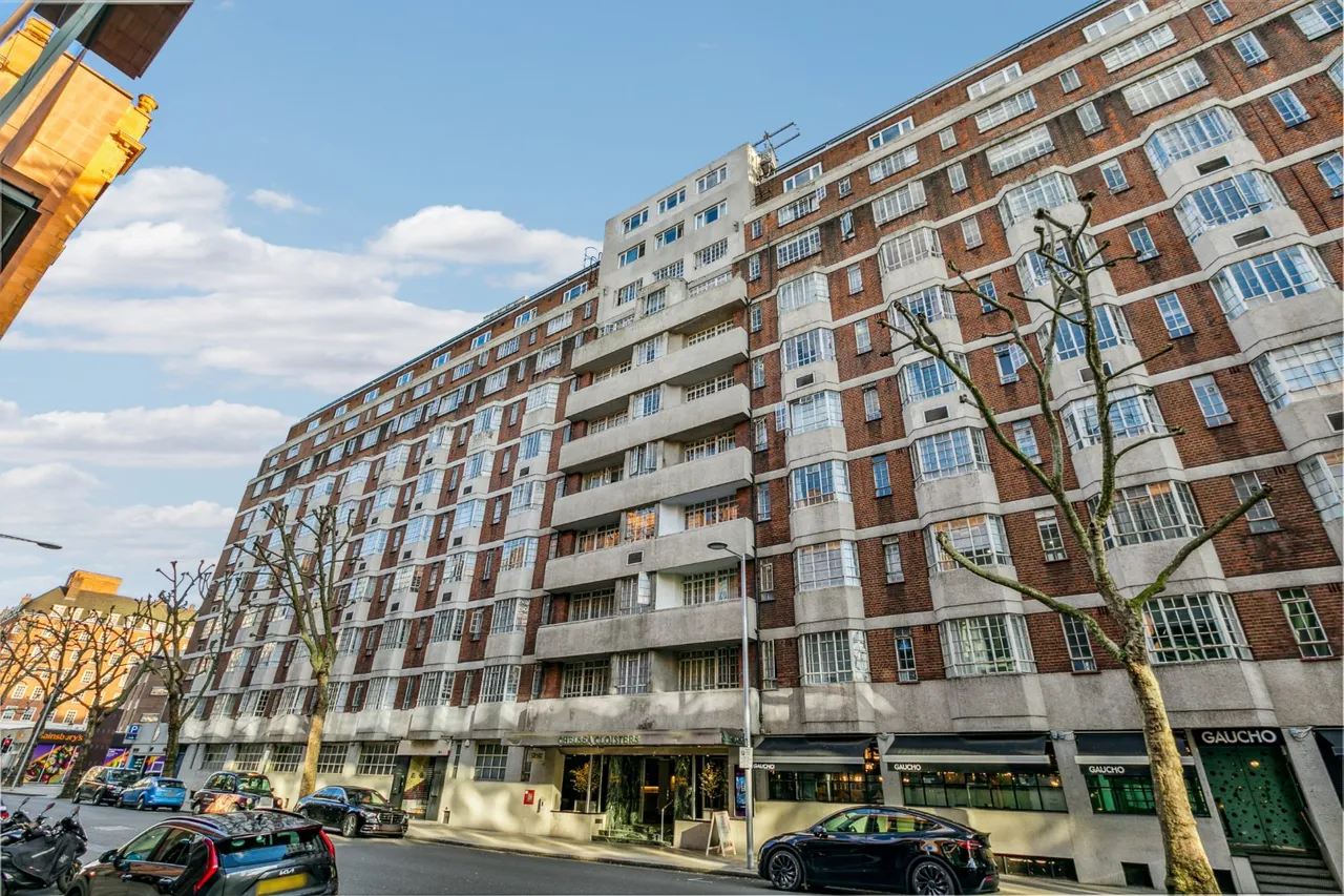 Sloane Avenue, London, SW3, photo 2
