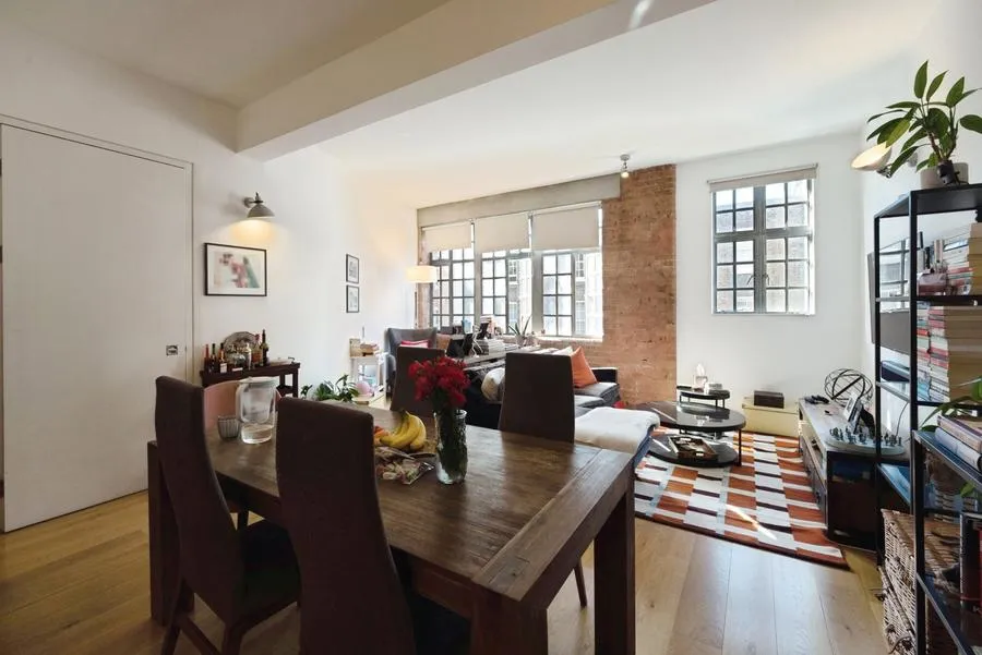 Amwell Street, London, EC1R, photo 8