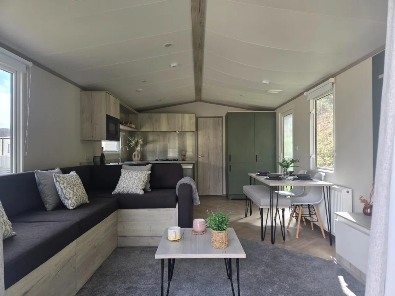 Edgehill Road, Scarborough, YO12, photo 2